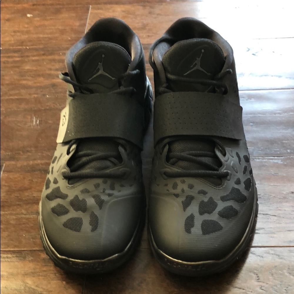 Jordan Cross Trainer Black size 13